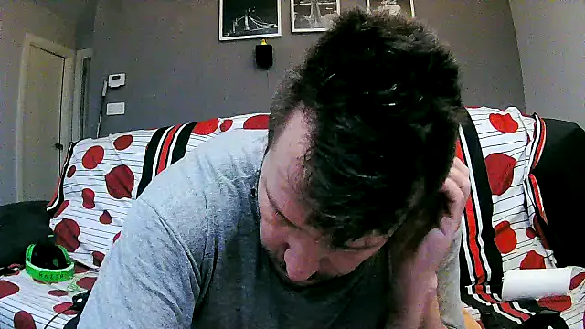 txan9876 online show from 11-26-25, 01:05