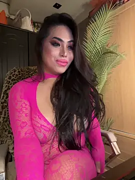 BigDominaMia online show from 04-18-26, 11:01