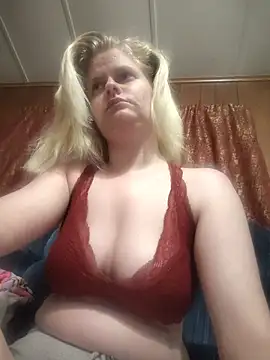 BadAssBitchMakayla online show from 06-19-26, 07:47