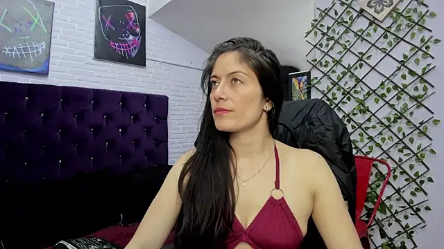 AnnyMilet  online show from 10-06-25, 10:43