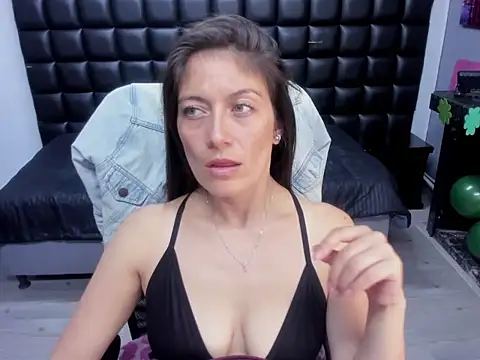 AnnyMilet  online show from 03-20-26, 11:06