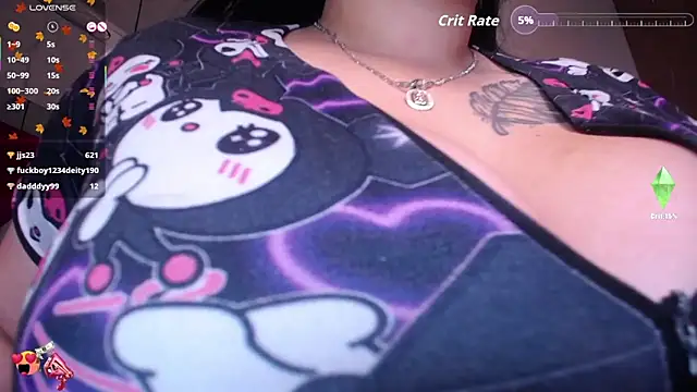 Snapshot of Penelope_Tits chatting on 10-28-25, 07:35 Penelope Tits online show from 10-28-25, 07:35