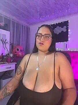 Snapshot of Teffy__xxx chatting on 05-04-26, 10:34 Teffy xxx online show from 05-04-26, 10:34