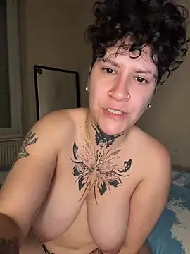 callmelouve online show from 06-30-26, 05:46