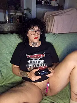 callmelouve online show from 11-16-25, 04:45