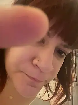 Snapshot of callmelouve chatting on 02-14-25, 02:23 callmelouve online show from 02-14-25, 02:23
