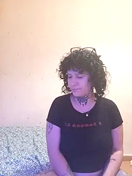 Snapshot of callmelouve chatting on 09-23-25, 10:17 callmelouve online show from 09-23-25, 10:17
