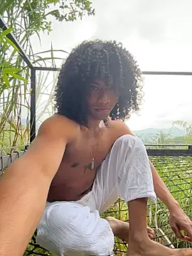 Lucas eevans online show from 03-25-26, 09:24