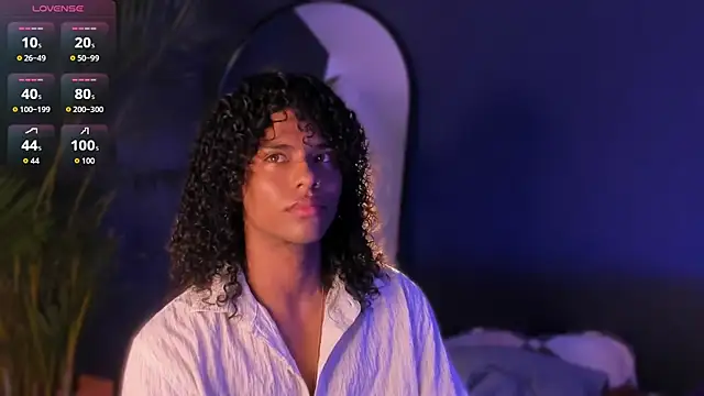 Lucas eevans online show from 11-19-25, 01:22