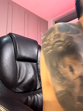 Frank Farrell online show from 11-23-25, 10:53