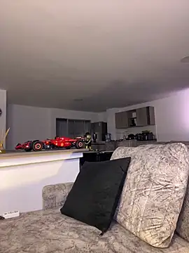 Frank Farrell online show from 09-27-25, 03:56