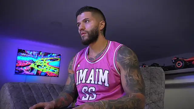 Frank Farrell online show from 10-04-25, 03:41