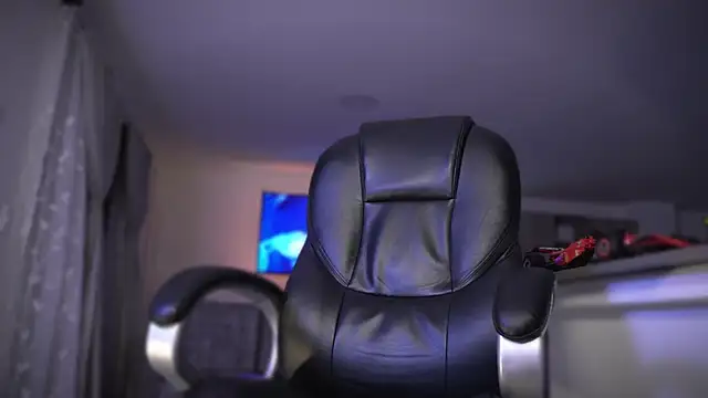 Frank Farrell online show from 09-23-25, 04:30