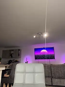 Frank Farrell online show from 02-21-26, 05:31