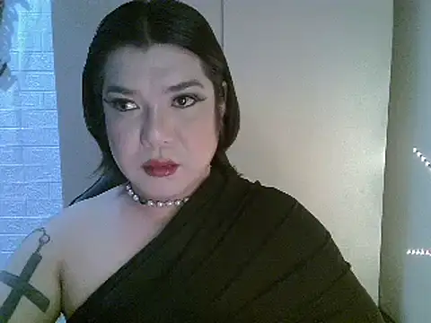 StrawberryWine07 online show from 02-05-25, 06:24