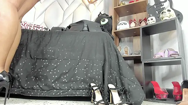 MirandaHaguen online show from 09-30-25, 09:43