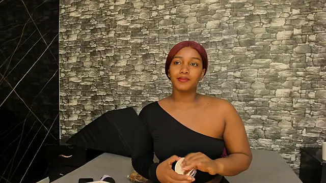 ArianaBlackk online show from 09-28-25, 12:34