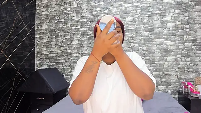 ArianaBlackk online show from 10-23-25, 12:15