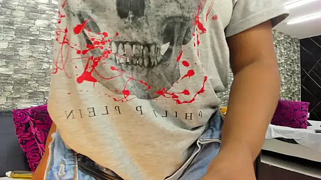 ArianaBlackk online show from 03-08-25, 11:48