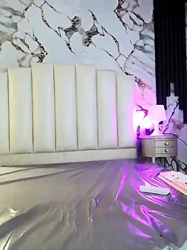 mollieblue69 online show from 11-28-25, 01:11