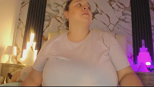 mollieblue69 online show from 04-07-26, 12:51