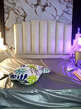 mollieblue69 online show from 02-14-26, 01:00