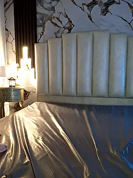 mollieblue69 online show from 03-26-26, 12:58