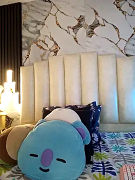 mollieblue69 online show from 03-10-26, 01:04