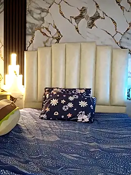 mollieblue69 online show from 03-27-26, 01:23