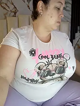 mollieblue69 online show from 05-02-26, 12:43