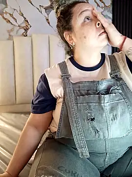mollieblue69 online show from 05-08-26, 12:53