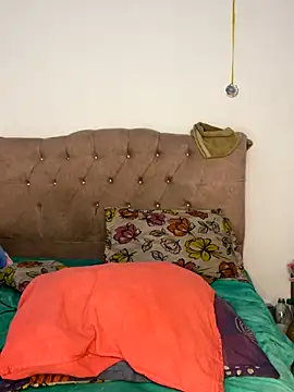 Lizzi 049 online show from 12-23-25, 02:44