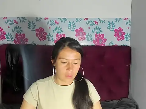 sandyquinnxx online show from 10-21-25, 04:50