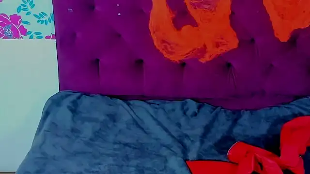 sandyquinnxx online show from 10-31-25, 03:30