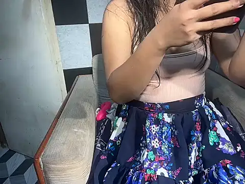 asian-doll online show from 07-08-26, 03:45