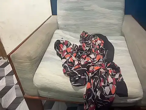 asian-doll online show from 12-20-25, 04:04