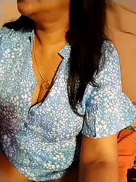 Snapshot of tharu_sweet chatting on 10-15-25, 04:55 tharu sweet online show from 10-15-25, 04:55