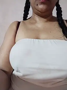 Snapshot of tharu_sweet chatting on 06-24-26, 06:01 tharu sweet online show from 06-24-26, 06:01
