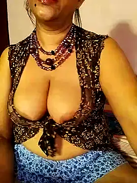 Snapshot of tharu_sweet chatting on 03-21-25, 05:34 tharu sweet online show from 03-21-25, 05:34