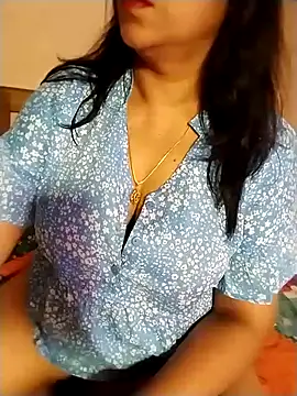 Snapshot of tharu_sweet chatting on 10-21-25, 05:07 tharu sweet online show from 10-21-25, 05:07