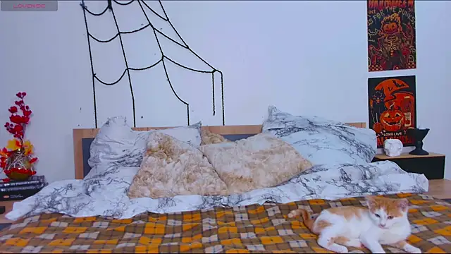  whiteprincess online show from 10-22-25, 11:53