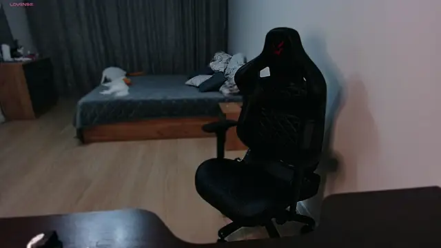  whiteprincess online show from 02-20-25, 10:27