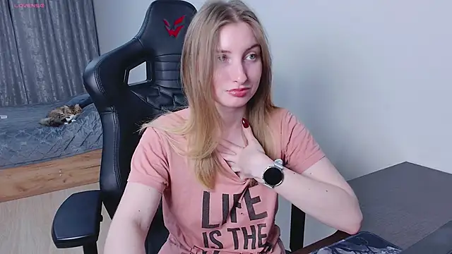  whiteprincess online show from 09-10-25, 09:41