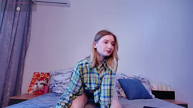  whiteprincess online show from 01-31-25, 09:37