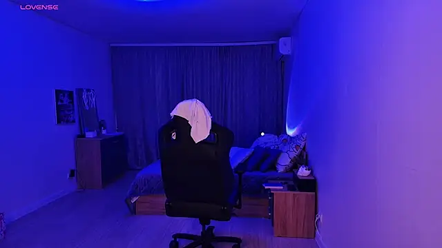  whiteprincess online show from 03-20-25, 09:15