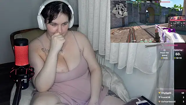 Lia-Bloom online show from 12-21-24, 10:40