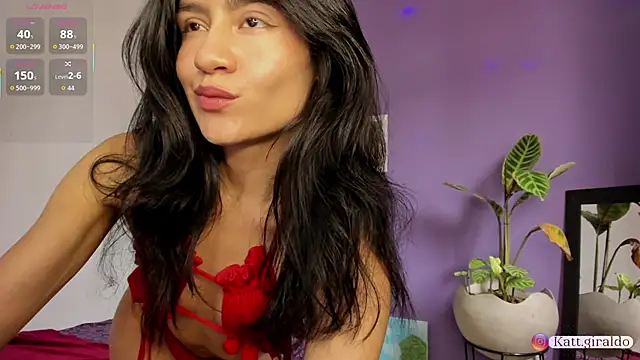Snapshot of katt_giraldo1 chatting on 10-08-25, 04:19 katt giraldo1 online show from 10-08-25, 04:19