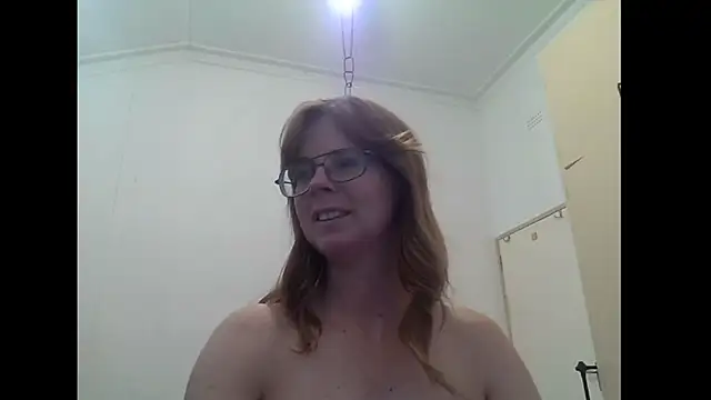 SavannaGirly online show from 07-20-26, 10:39