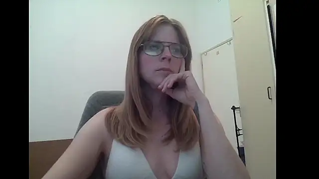 SavannaGirly online show from 07-23-26, 08:44