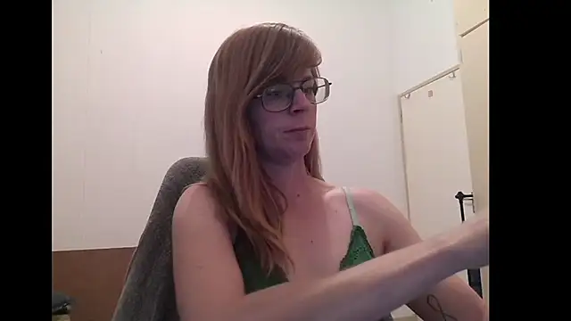 Snapshot of SavannaGirly chatting on 06-14-26, 01:12 SavannaGirly online show from 06-14-26, 01:12